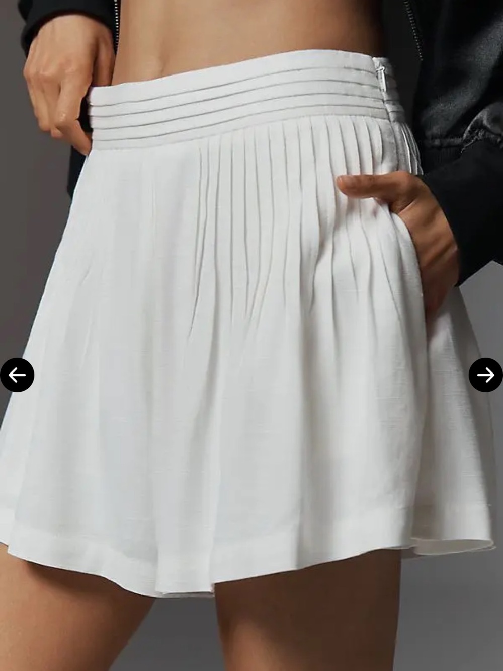 ASTR THE LABEL Ciro Linen Blend Pintuck Shorts